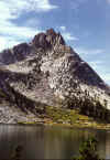 Ragged_Peak.jpg (834588 bytes)